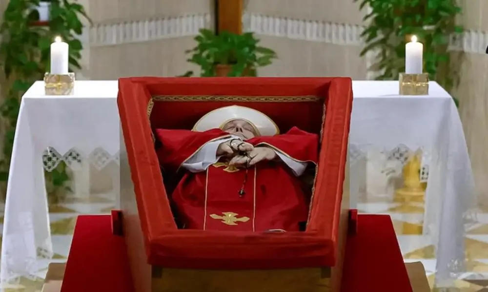 Papa Francisco: velório aberto começa amanhã, funeral será no sábado