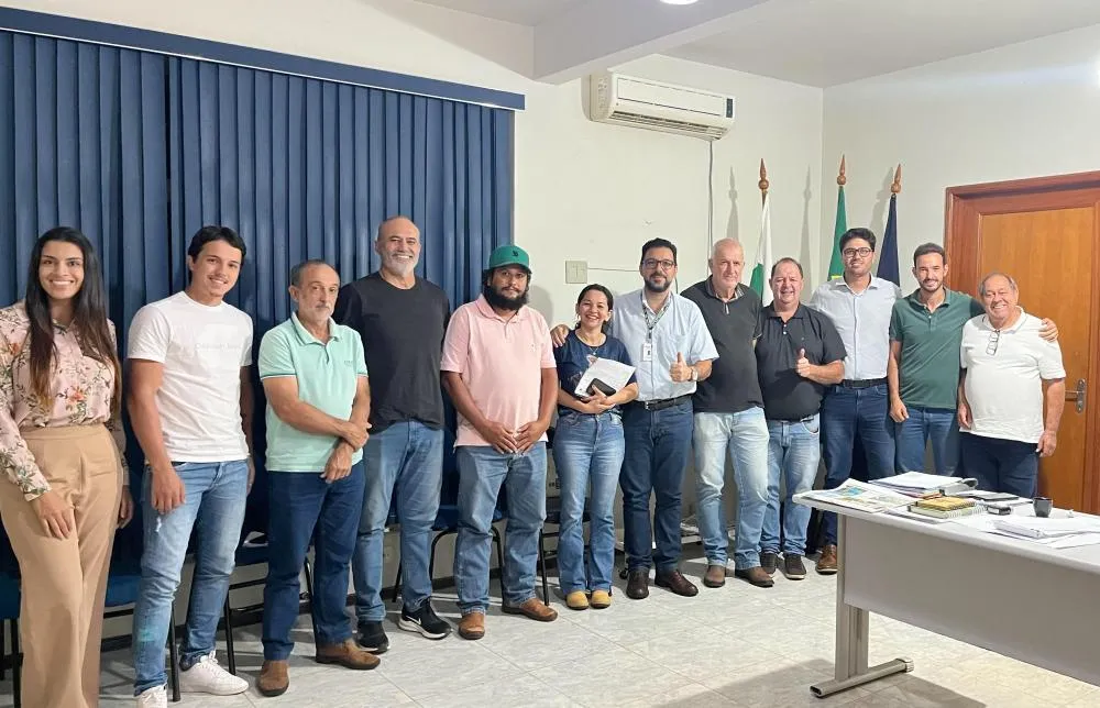 Prefeito Diego Pergo se reúne com comissão do 1º Torneio Leiteiro e reforça homenagem a Miguel Rezende