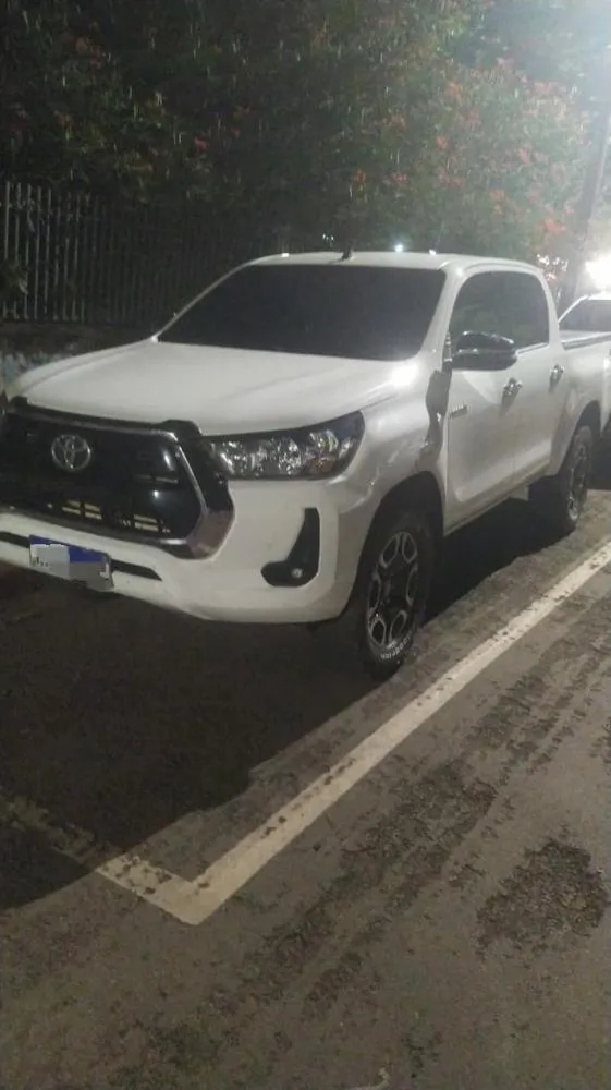 Polícia Militar recupera Hilux furtada durante missa e prende suspeito após perseguição em Alto Piquiri