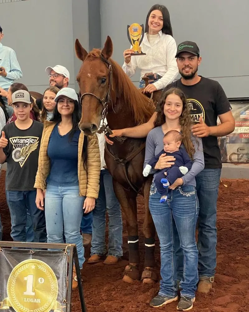 Jovem de Altônia conquista destaque nacional em prova de Três Tambores com recorde impressionante