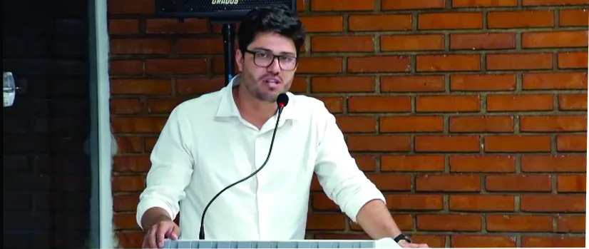 Prefeito Diego Pergo participa de sessão da Câmara e destaca investimentos e união entre os poderes