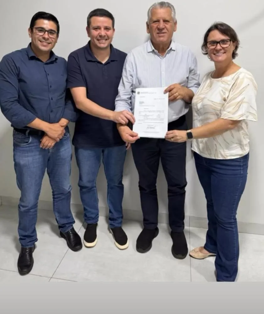 Deputado Dilceu Sperafico visita Altônia e anuncia mais de R$ 800 mil em recursos para saúde e agricultura