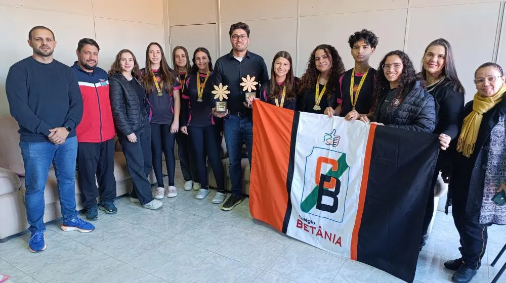 Altônia celebra conquista histórica do basquetebol feminino nos Jogos da Juventude e Escolares do Paraná