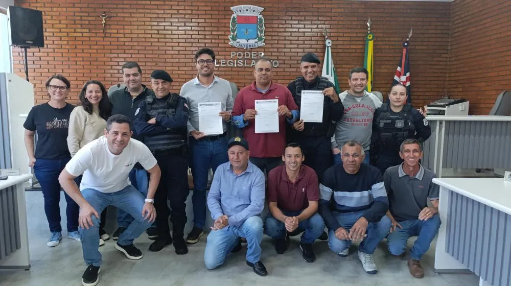 ALTÔNIA FORTALECE SEGURANÇA E TRÂNSITO COM NOVAS MEDIDAS LEGAIS APROVADAS EM TEMPO RECORDE E COM VOTAÇÃO UNÂNIME