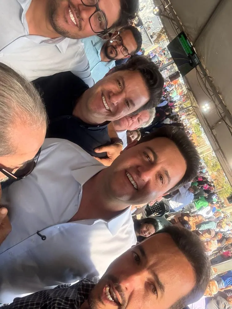 Prefeito Diego Pergo participa de entrega de pavimentação entre Alto Piquiri e Saltinho do Oeste com o governador Ratinho Junior