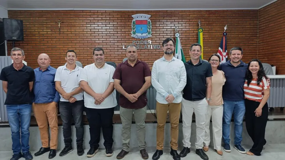 Vigília de Oração mobiliza igrejas evangélicas de Altônia; Marcha para Jesus é oficializada por Projeto de Lei