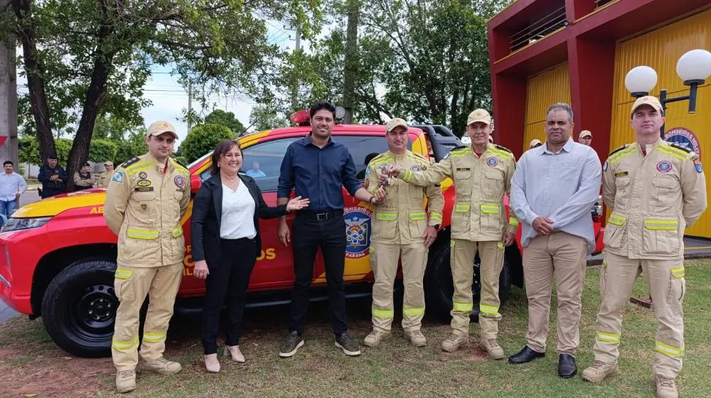 Altônia participa da entrega de nova viatura de resgate ao Corpo de Bombeiros