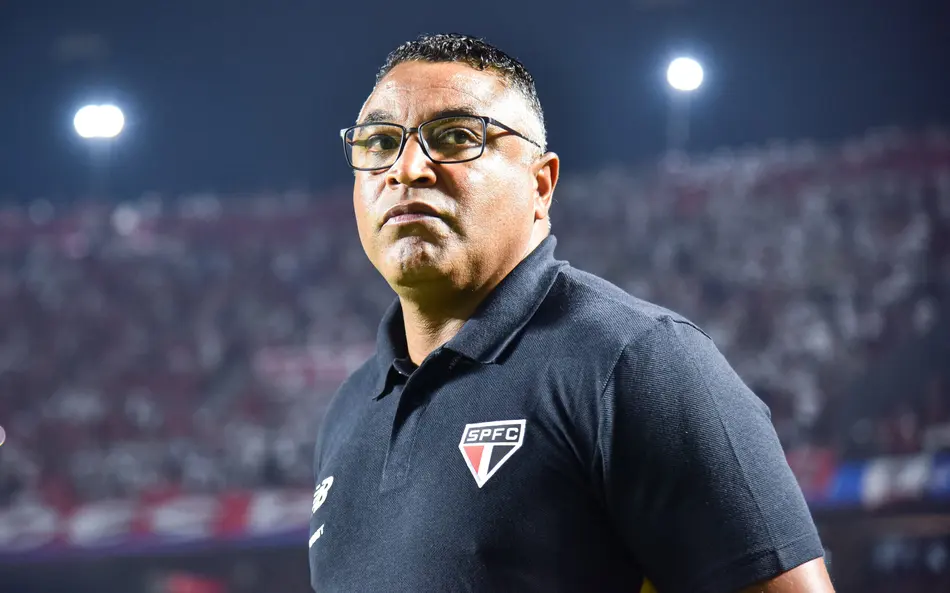 Roger Machado é demitido do São Paulo após eliminação na Copa do Brasil